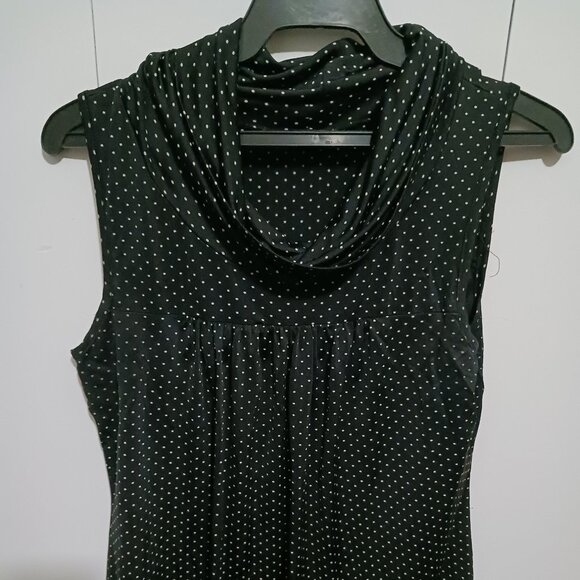 Suzy Shier Polka Dot Short Sleeve Cowl Neck Top Women's Size S/M - Picture 1 of 3